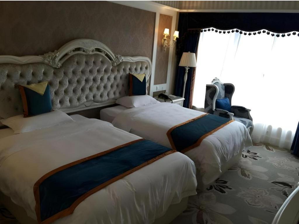 Chengdu French Theme Gold Palace Εξωτερικό φωτογραφία
