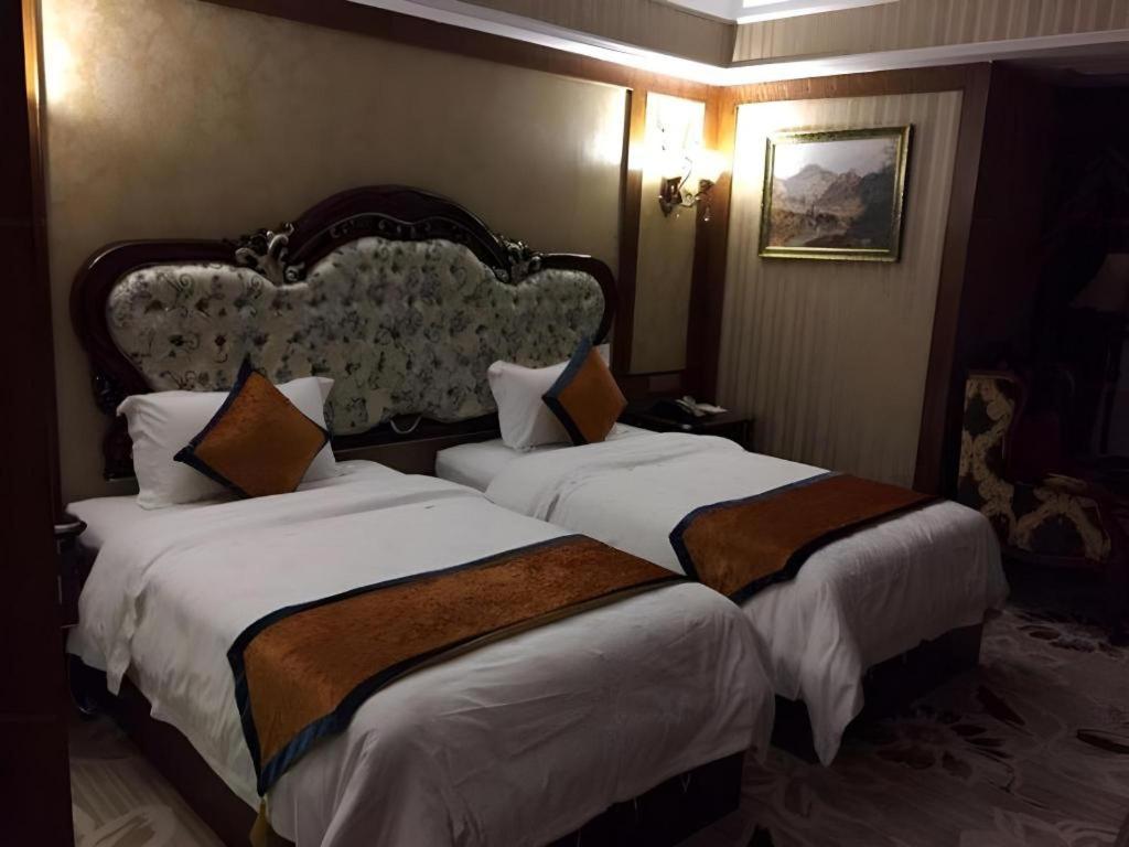 Chengdu French Theme Gold Palace Εξωτερικό φωτογραφία