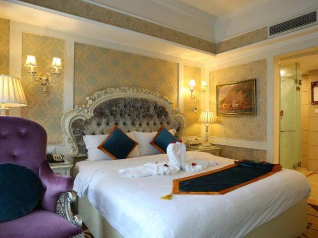 Chengdu French Theme Gold Palace Εξωτερικό φωτογραφία
