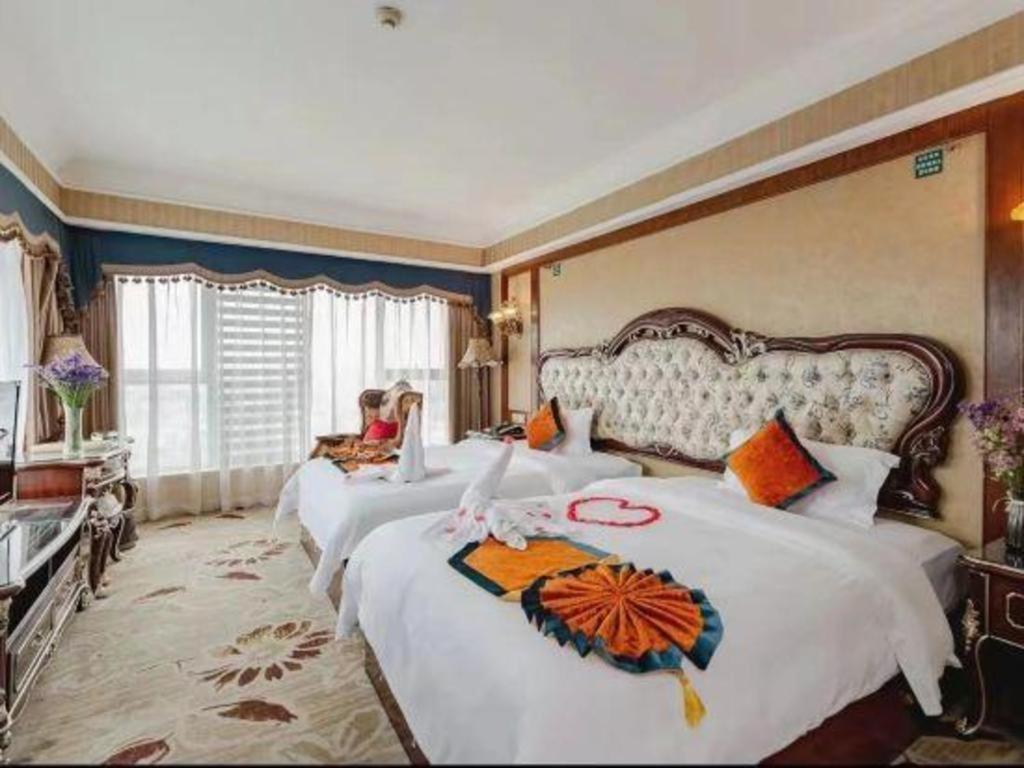 Chengdu French Theme Gold Palace Εξωτερικό φωτογραφία