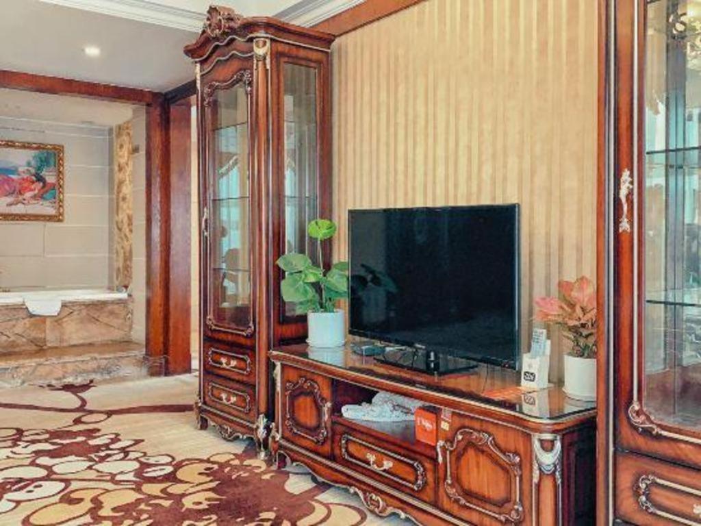 Chengdu French Theme Gold Palace Εξωτερικό φωτογραφία