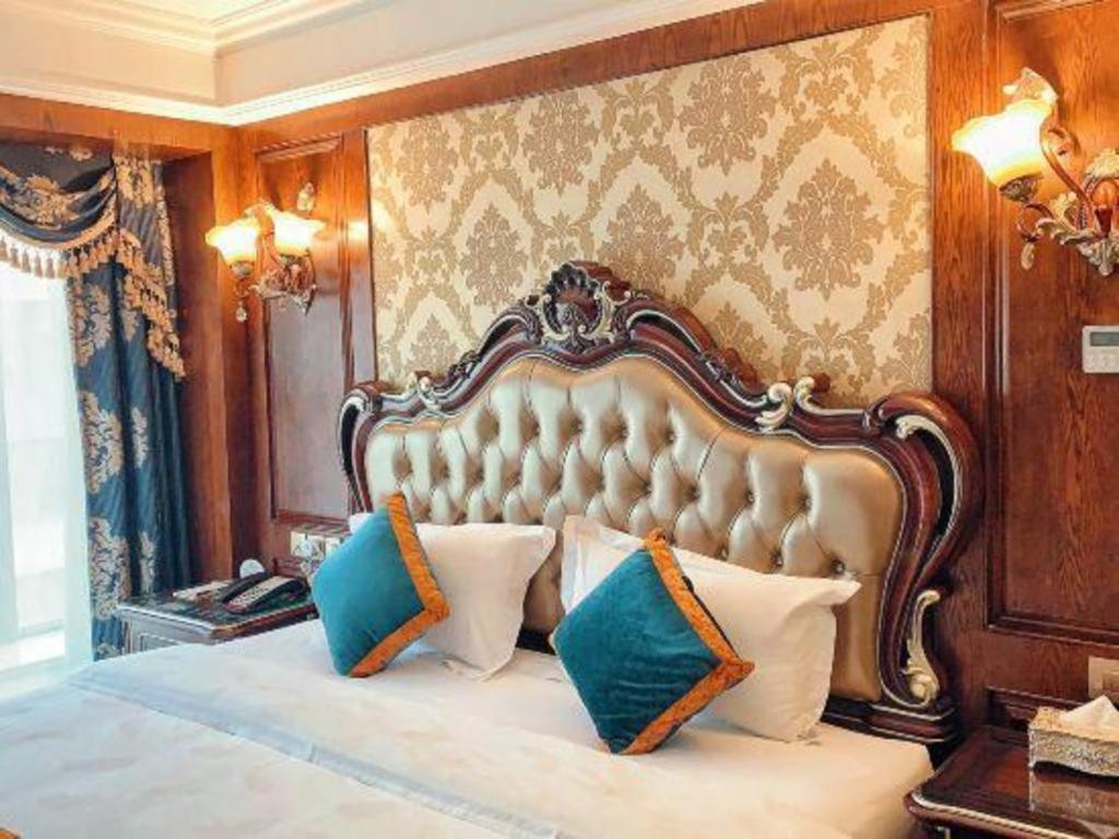 Chengdu French Theme Gold Palace Εξωτερικό φωτογραφία