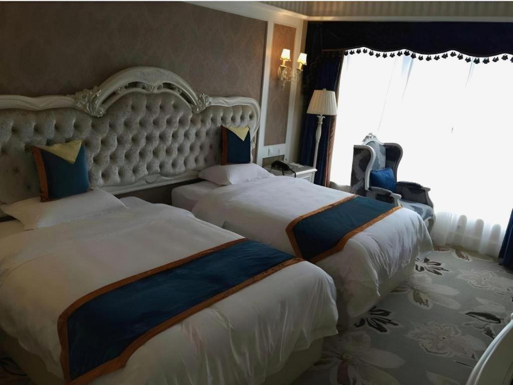 Chengdu French Theme Gold Palace Εξωτερικό φωτογραφία