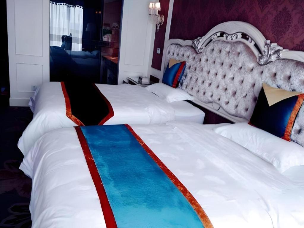 Chengdu French Theme Gold Palace Εξωτερικό φωτογραφία
