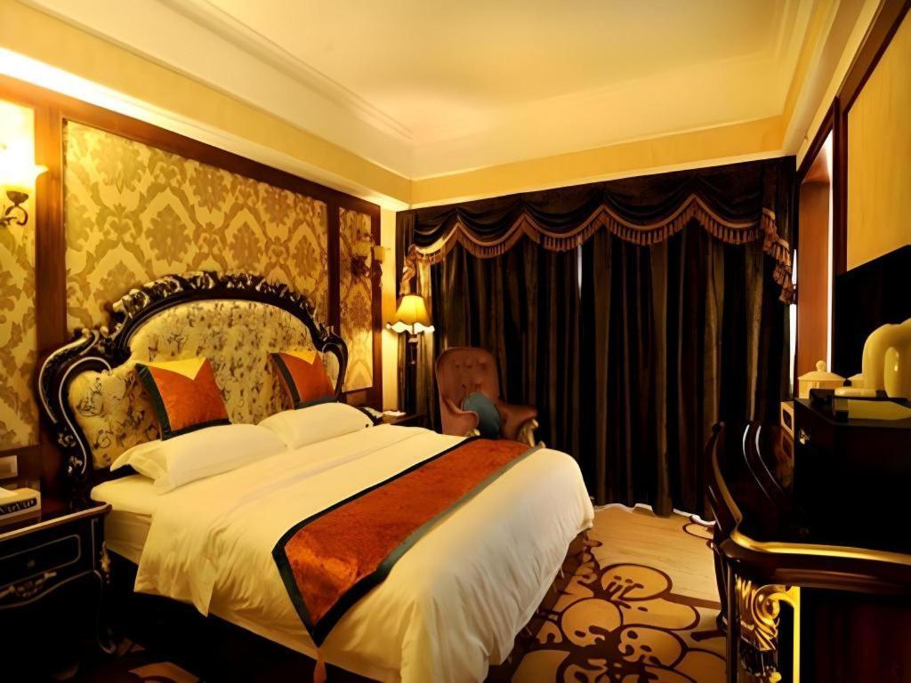 Chengdu French Theme Gold Palace Εξωτερικό φωτογραφία