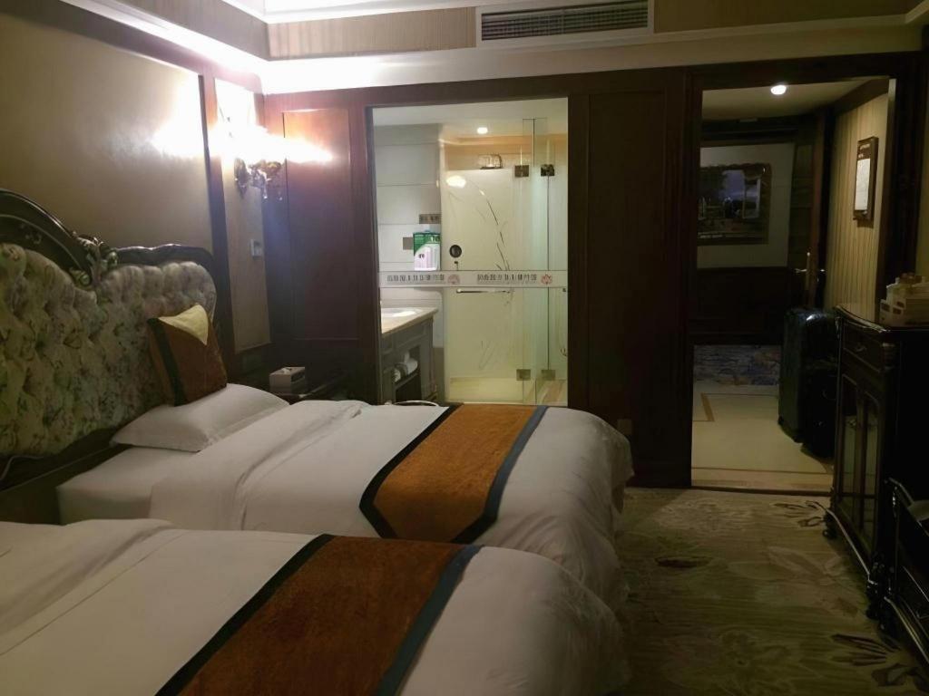 Chengdu French Theme Gold Palace Εξωτερικό φωτογραφία