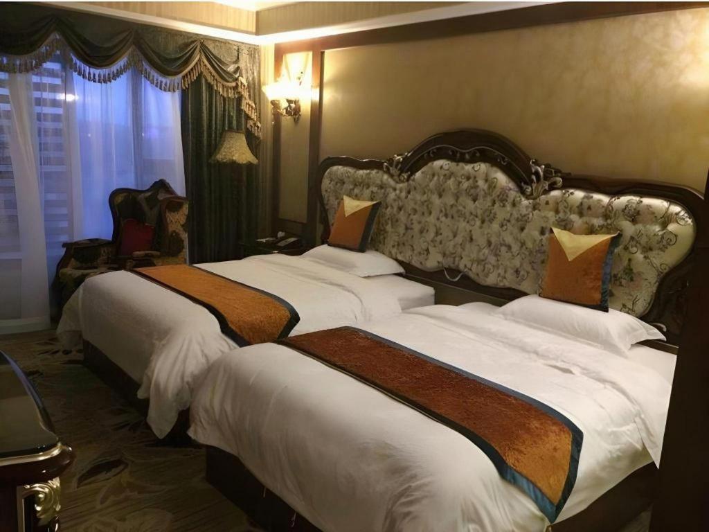 Chengdu French Theme Gold Palace Εξωτερικό φωτογραφία