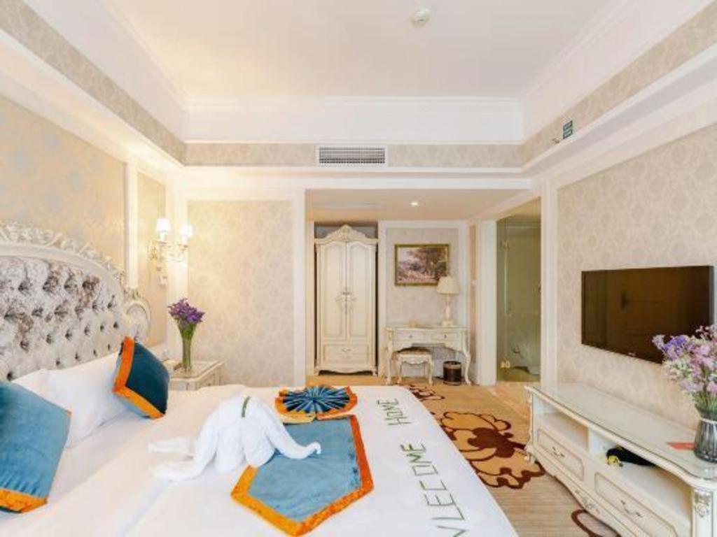 Chengdu French Theme Gold Palace Εξωτερικό φωτογραφία