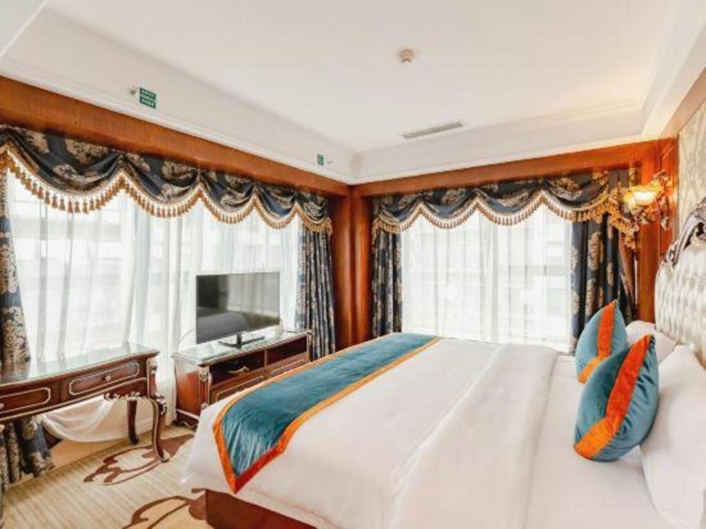 Chengdu French Theme Gold Palace Εξωτερικό φωτογραφία